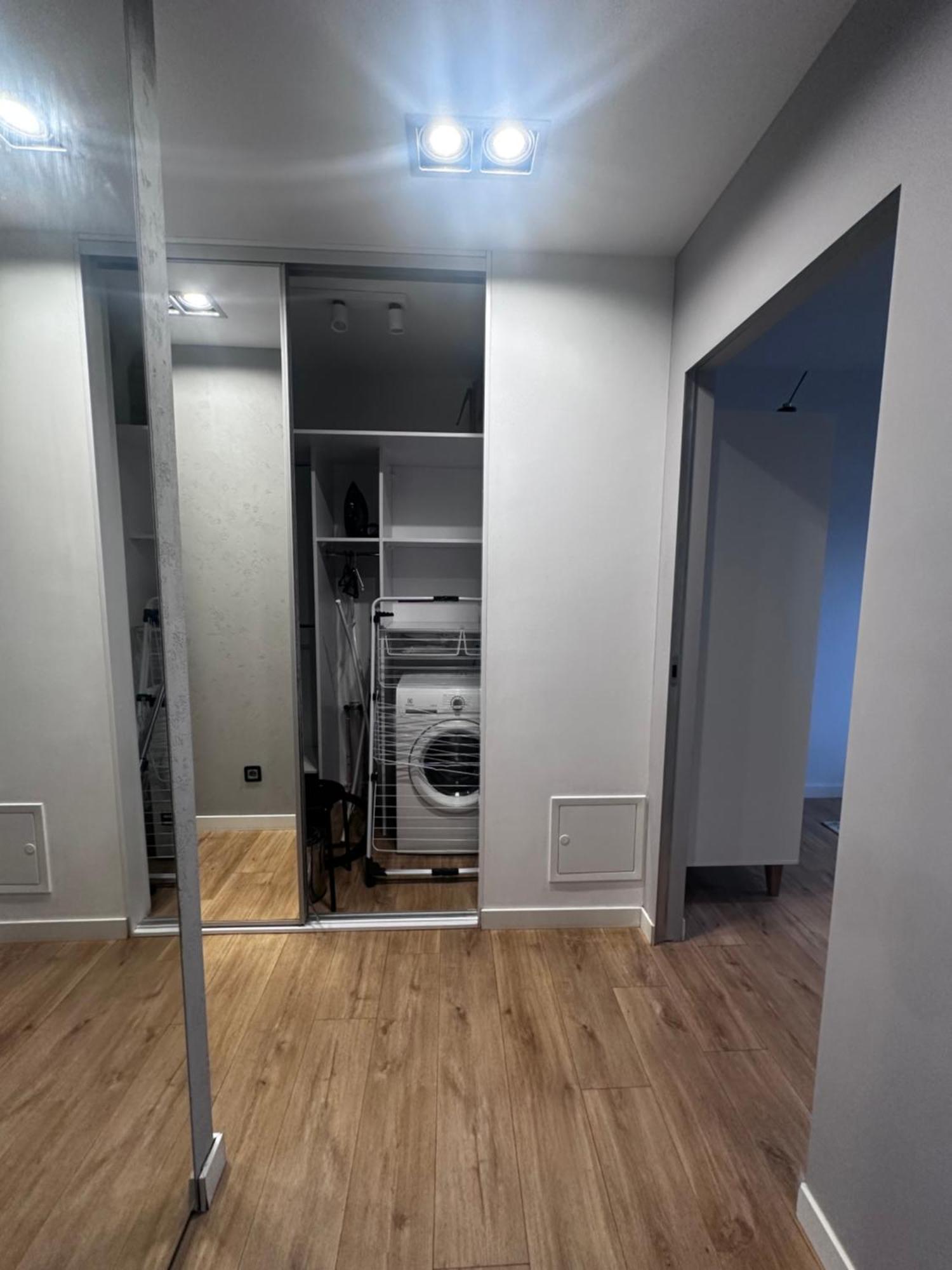 ורשה Wislany Apartament מראה חיצוני תמונה
